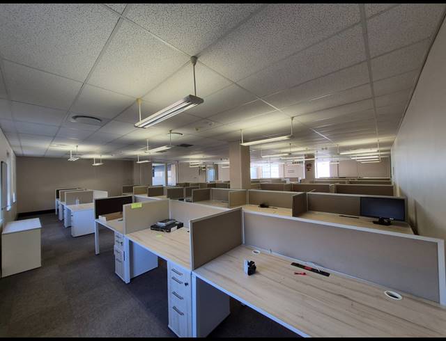 977M² OFFICE TO LET IN SANDTON CENTRAL